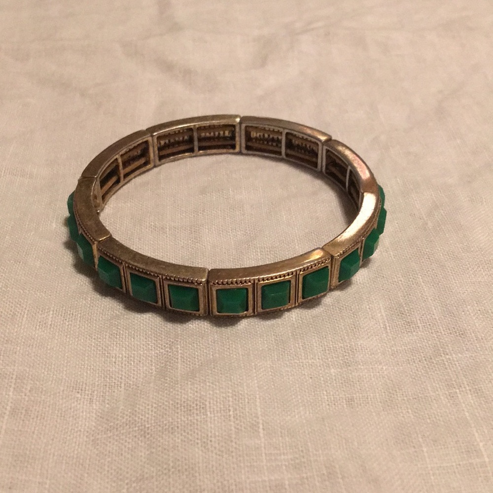Lia Sophia green and matte gold bracelet
